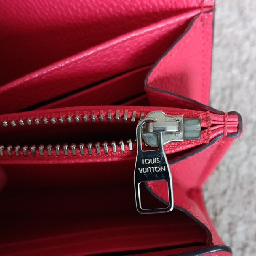 Louis Vuitton Empreinte Sarah Red Leather Envelope Wallet - Picture 11 of 16